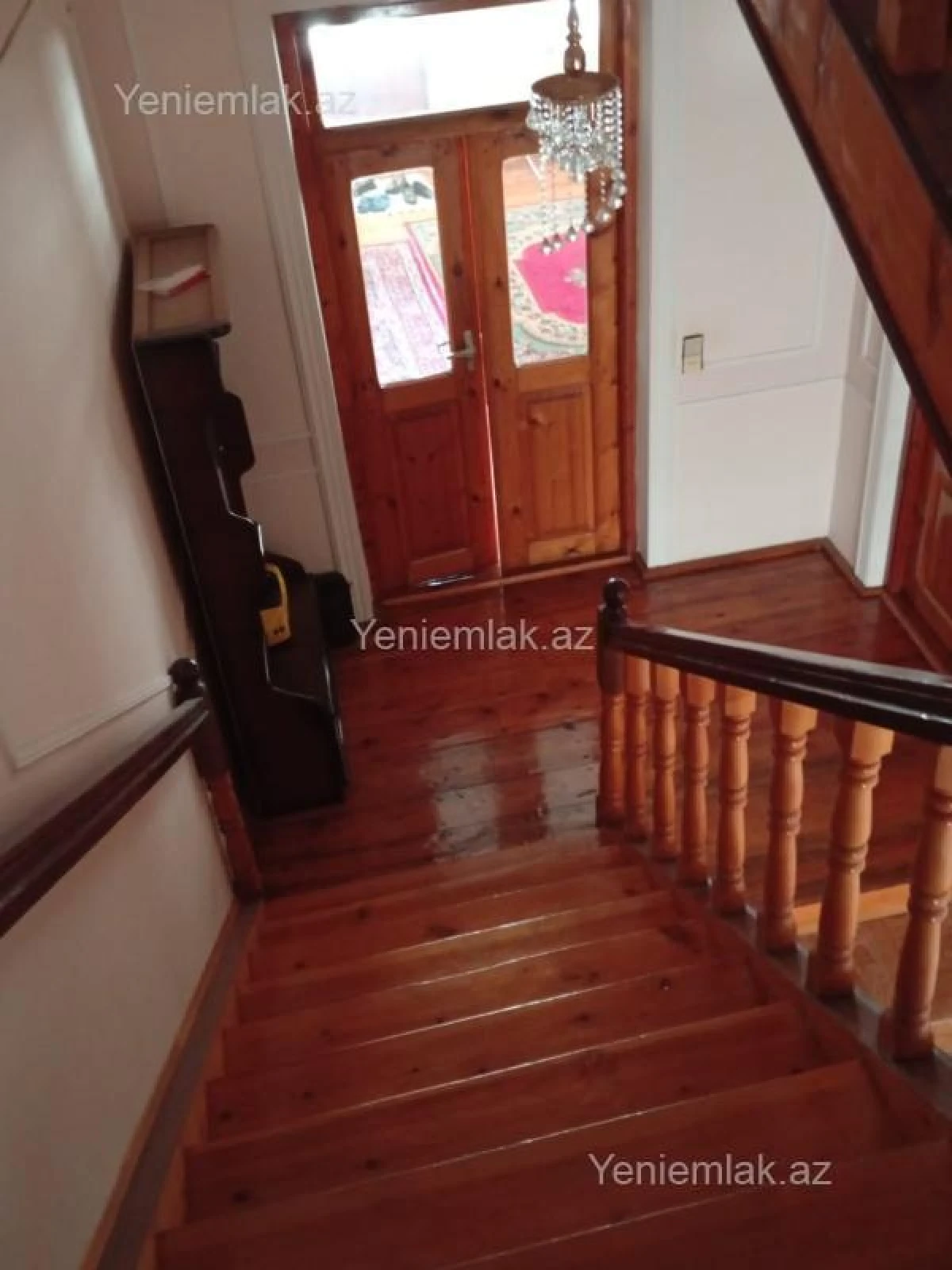 Satılır 10 otaqlı həyət evi 334.6 m²