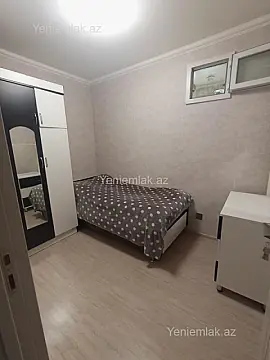 Satılır 4 otaqlı köhnə tikili 100 m²