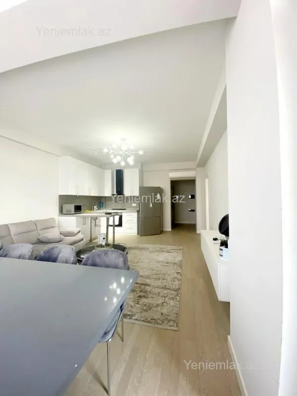 Satılır 2 otaqlı yeni tikili 74 m²