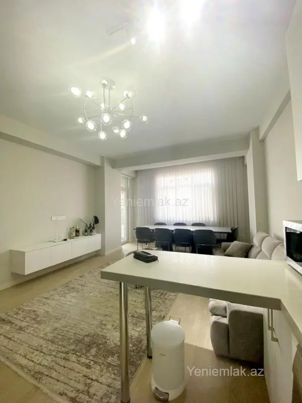 Satılır 2 otaqlı yeni tikili 74 m²