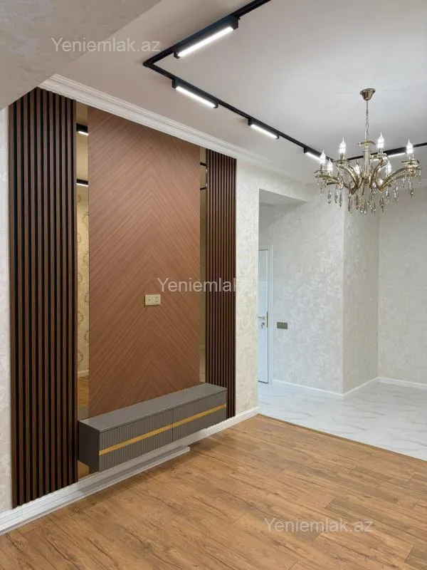 Satılır 3 otaqlı yeni tikili 80 m²
