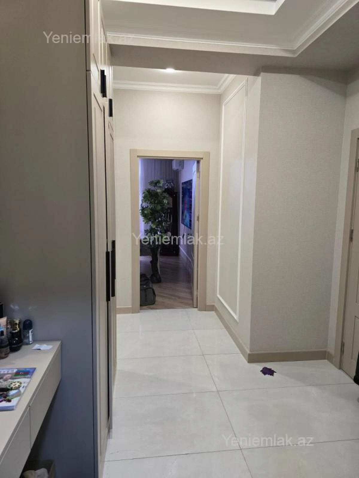Satılır 2 otaqlı yeni tikili 82.5 m²