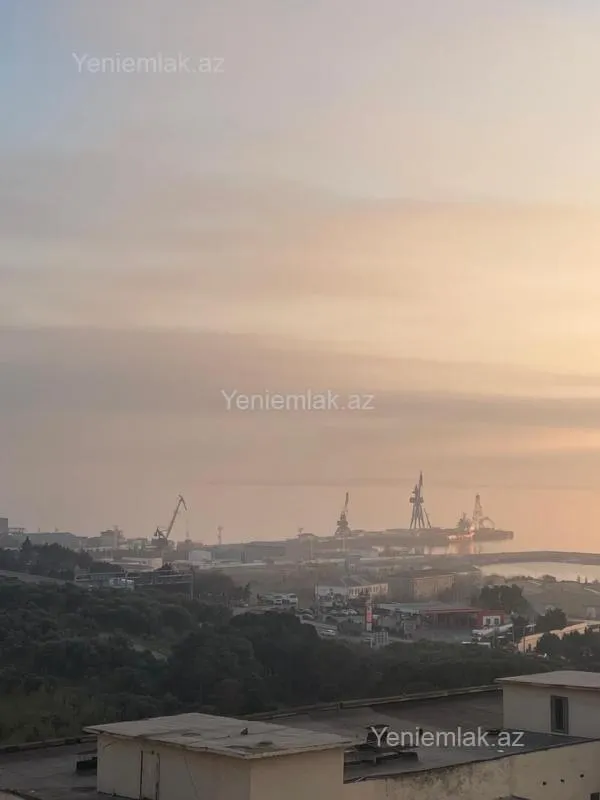 Satılır 2 otaqlı yeni tikili 82 m²