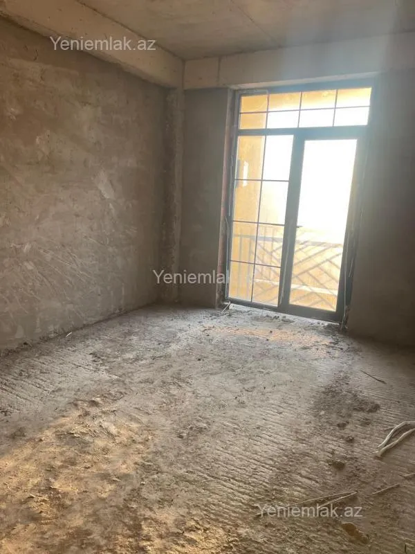 Satılır 2 otaqlı yeni tikili 82 m²