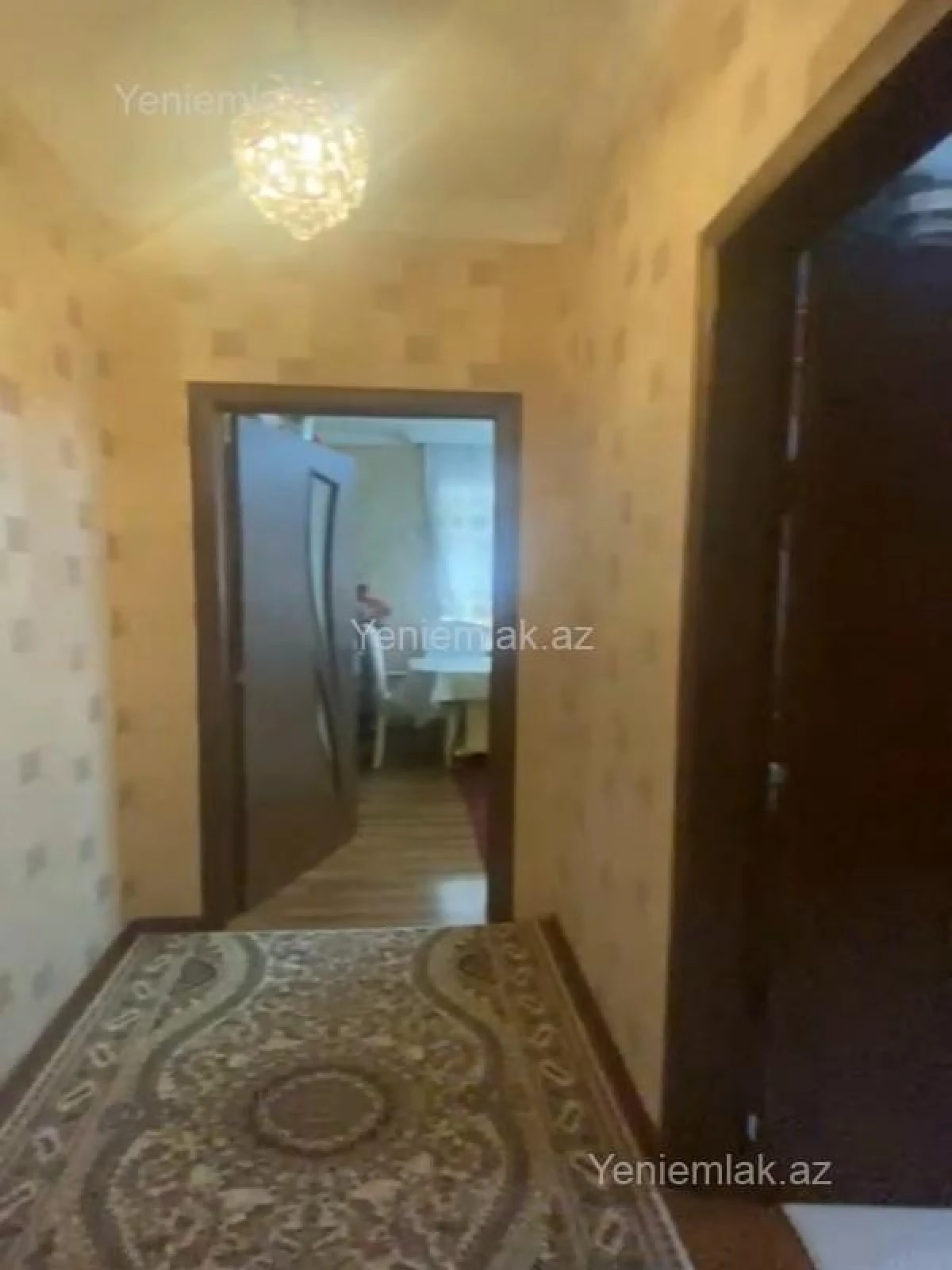 Satılır 2 otaqlı köhnə tikili 60 m²