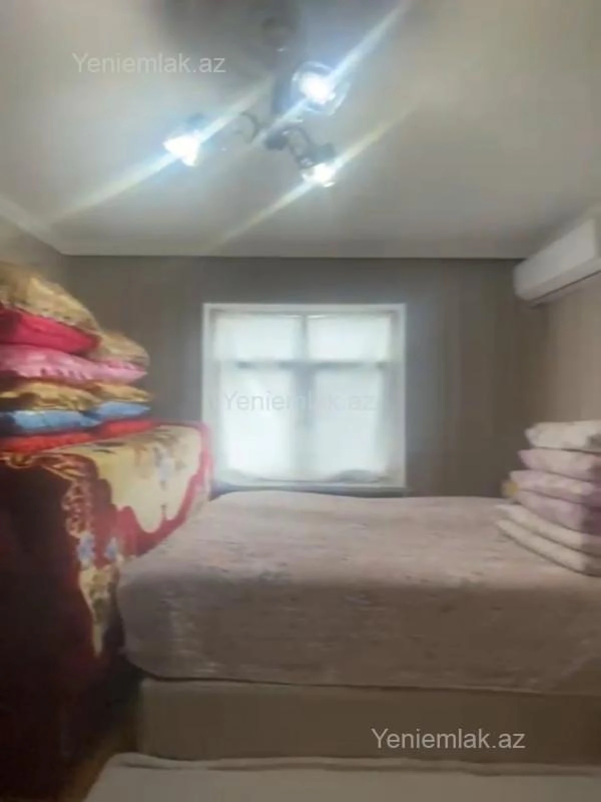 Satılır 2 otaqlı köhnə tikili 60 m²