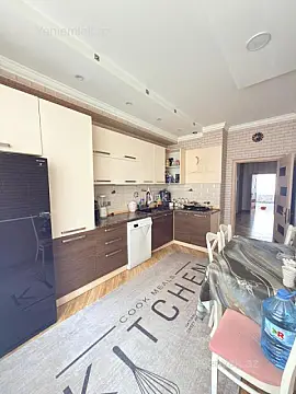Satılır 4 otaqlı yeni tikili 135 m²