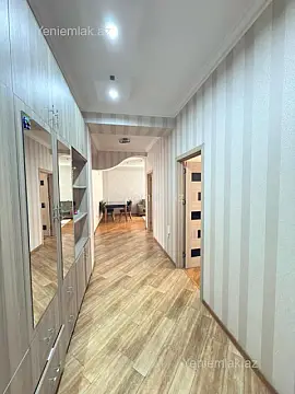 Satılır 4 otaqlı yeni tikili 135 m²
