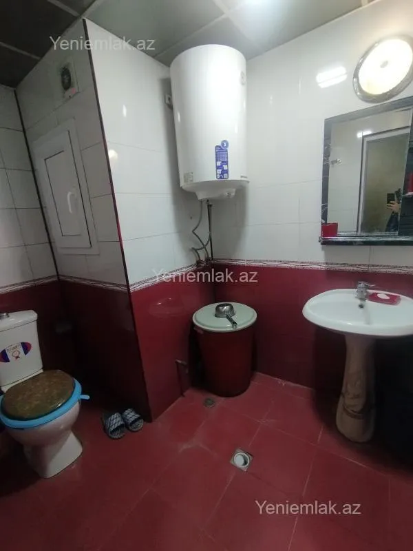 Satılır 2 otaqlı köhnə tikili 45 m²