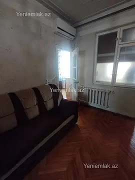 Satılır 2 otaqlı köhnə tikili 45 m²