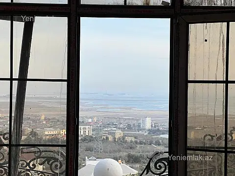 Satılır 4 otaqlı yeni tikili 132 m²