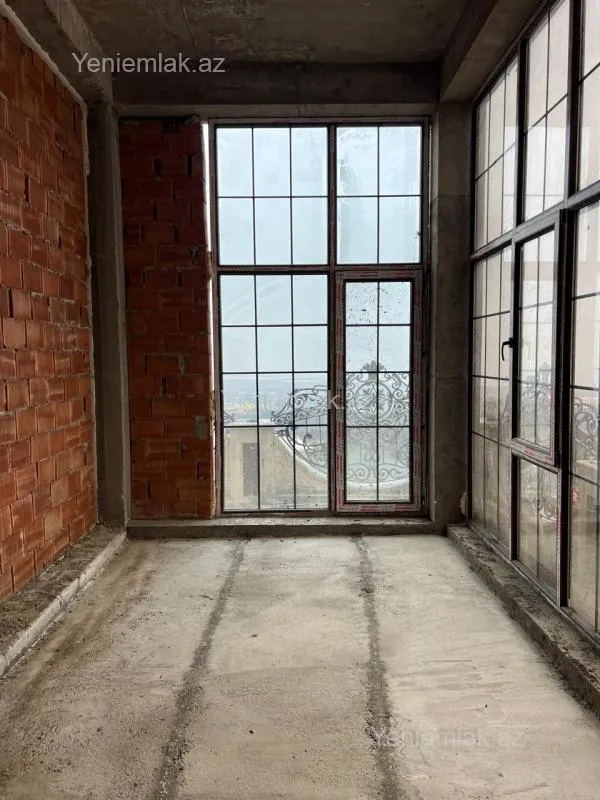 Satılır 4 otaqlı yeni tikili 132 m²