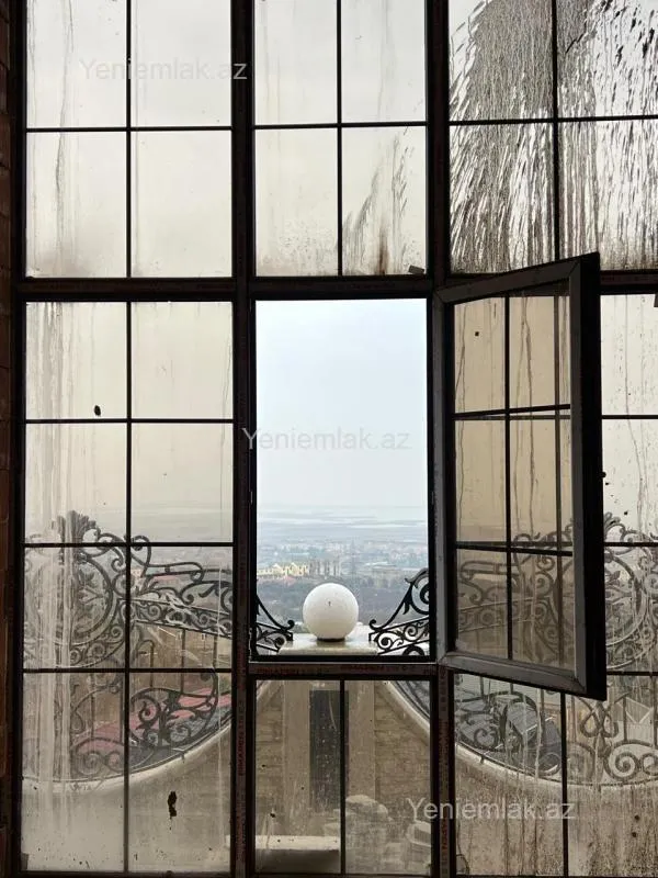 Satılır 4 otaqlı yeni tikili 132 m²