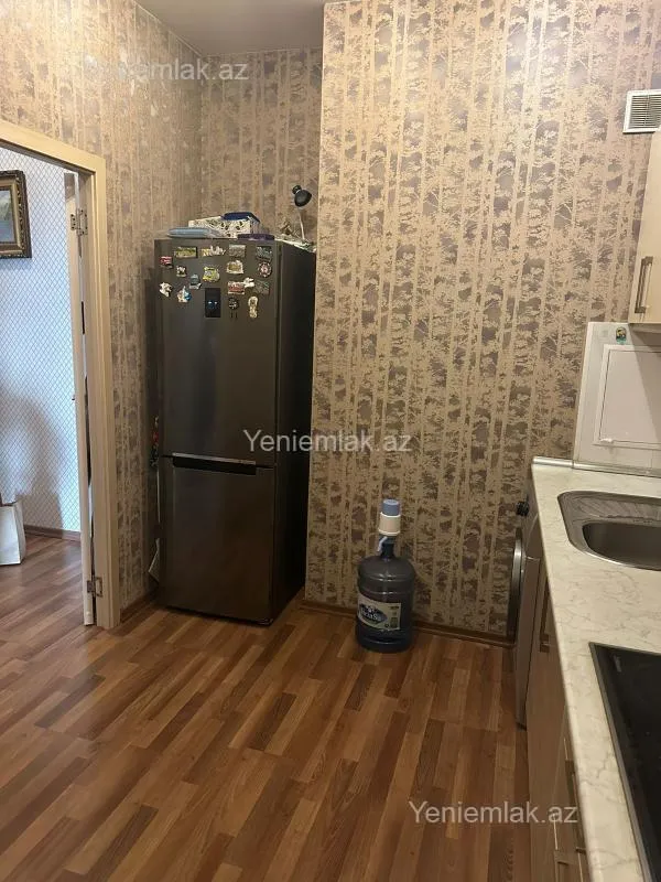 Satılır 2 otaqlı yeni tikili 70 m²