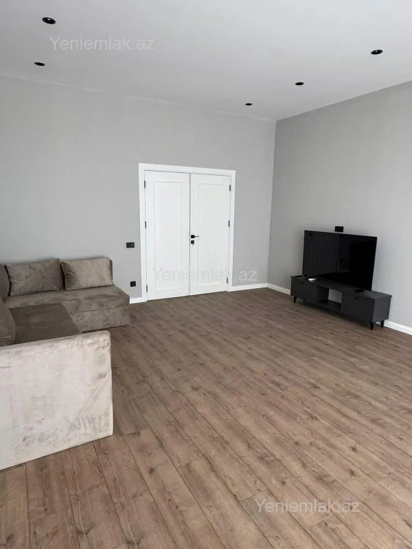 Satılır 2 otaqlı yeni tikili 139 m²