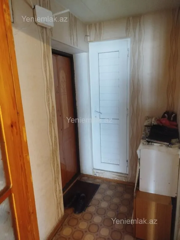 Satılır 2 otaqlı köhnə tikili 50 m²