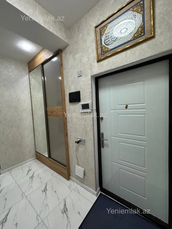 Satılır 2 otaqlı yeni tikili 60 m²
