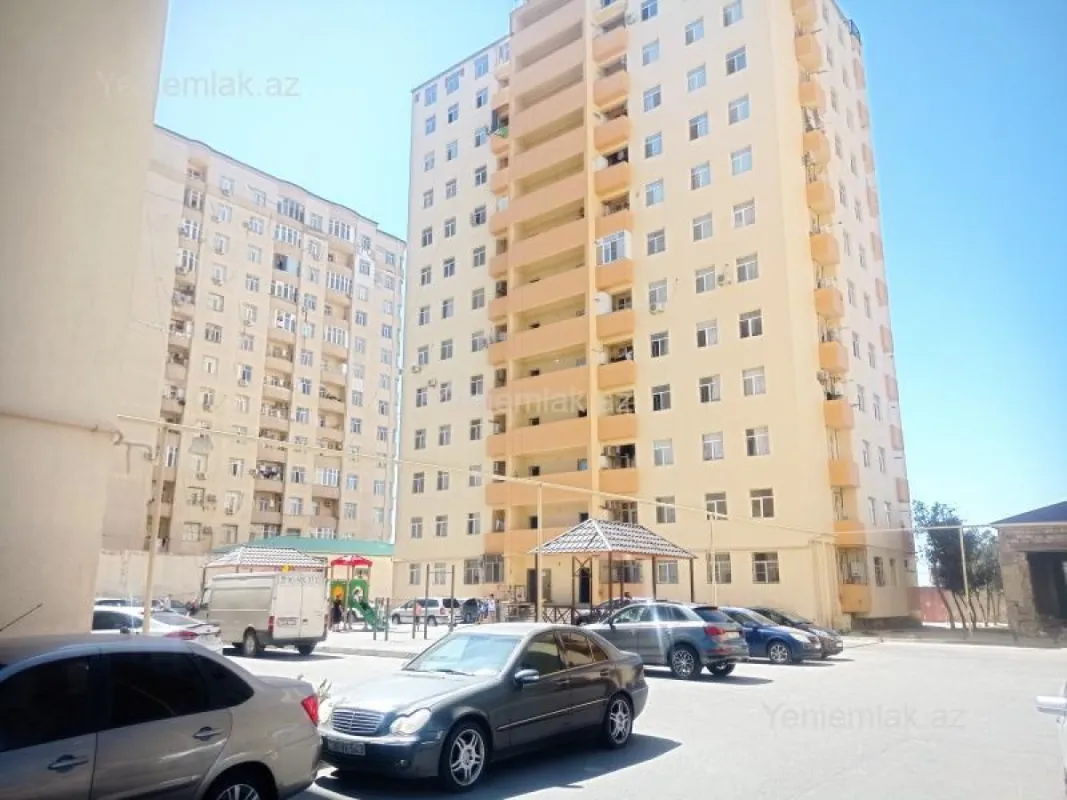 Satılır 2 otaqlı yeni tikili 60 m²