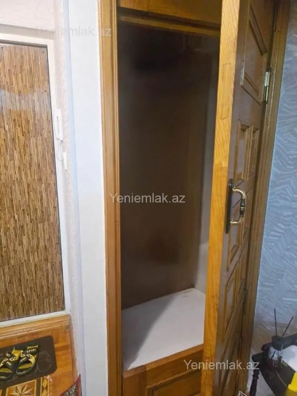 Satılır 3 otaqlı köhnə tikili 90 m²