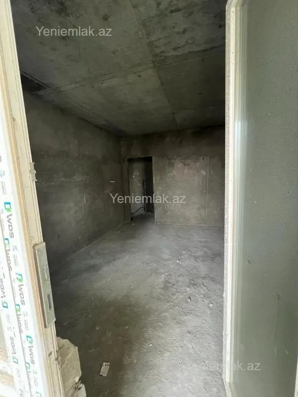 Satılır 4 otaqlı yeni tikili 155 m²