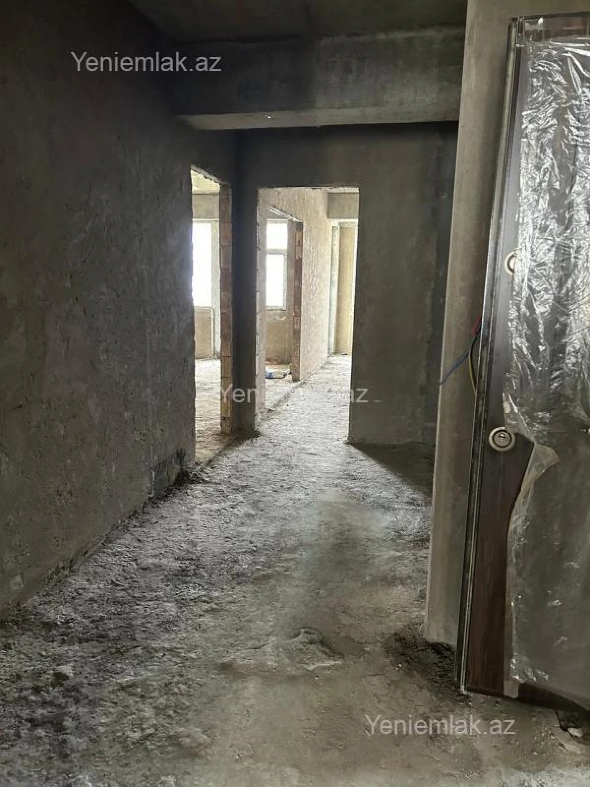 Satılır 4 otaqlı yeni tikili 155 m²