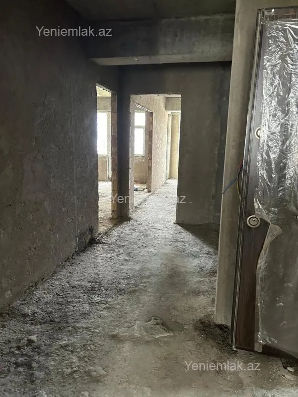 Satılır 4 otaqlı yeni tikili 155 m²