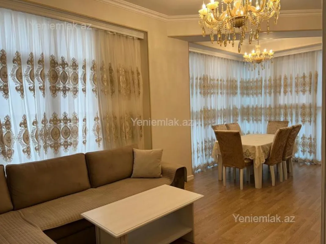 Satılır 3 otaqlı yeni tikili 115 m²