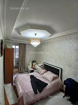 Satılır 4 otaqlı köhnə tikili 70 m²