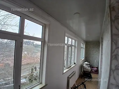 Satılır 4 otaqlı köhnə tikili 70 m²