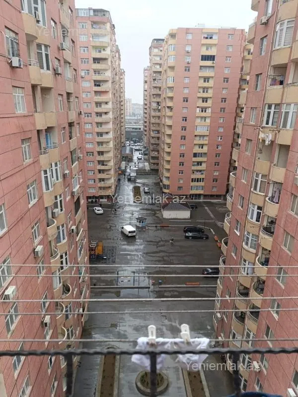 Satılır 2 otaqlı yeni tikili 60 m²