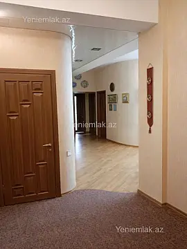 Satılır 4 otaqlı yeni tikili 155 m²