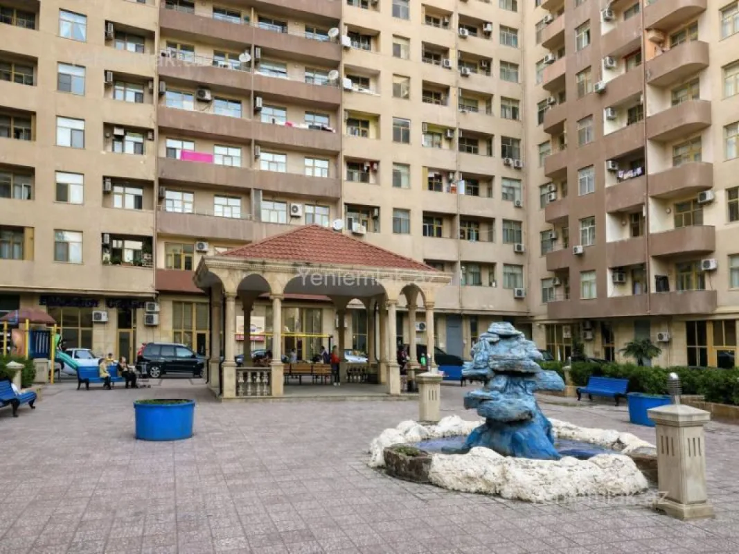 Satılır 4 otaqlı yeni tikili 155 m²