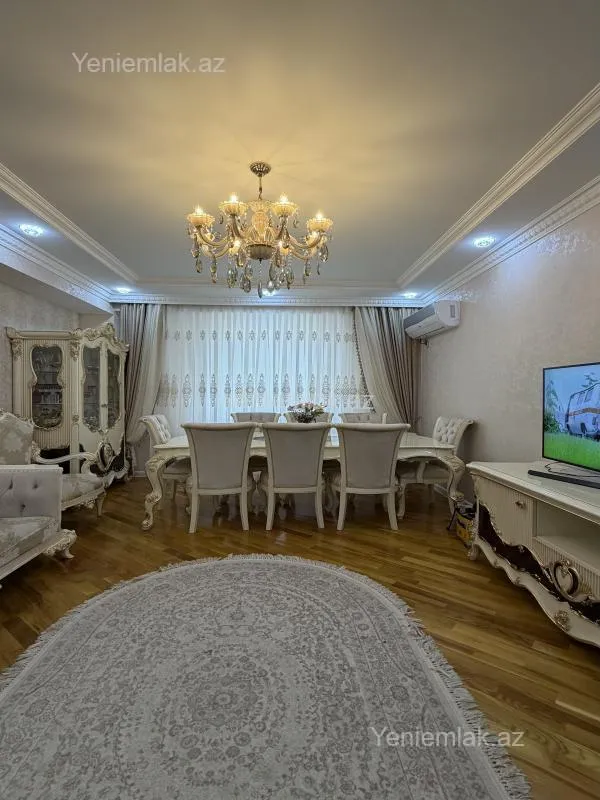 Satılır 2 otaqlı yeni tikili 80 m²