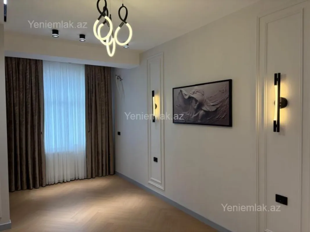 Satılır 4 otaqlı yeni tikili 117 m²