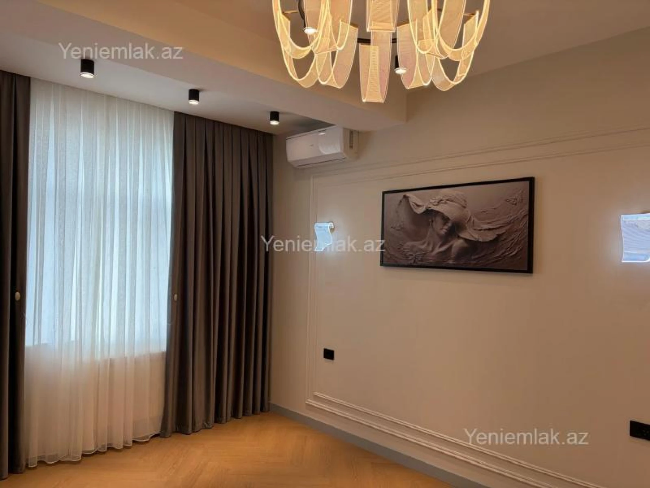 Satılır 4 otaqlı yeni tikili 117 m²
