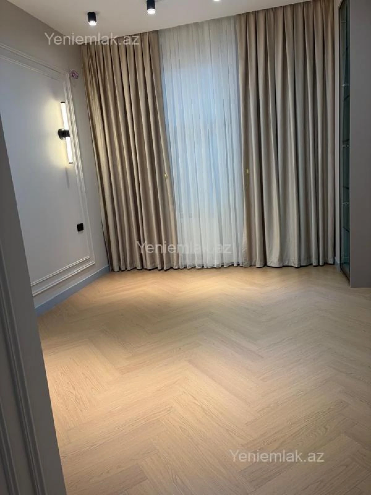 Satılır 4 otaqlı yeni tikili 117 m²