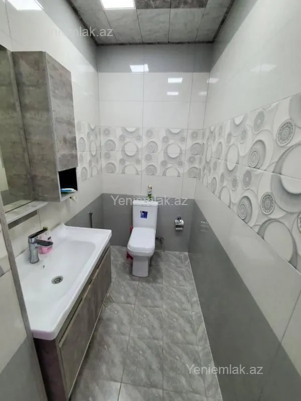 Satılır 3 otaqlı yeni tikili 85 m²