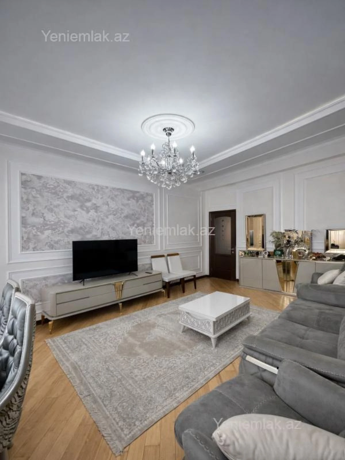Satılır 3 otaqlı yeni tikili 140 m²