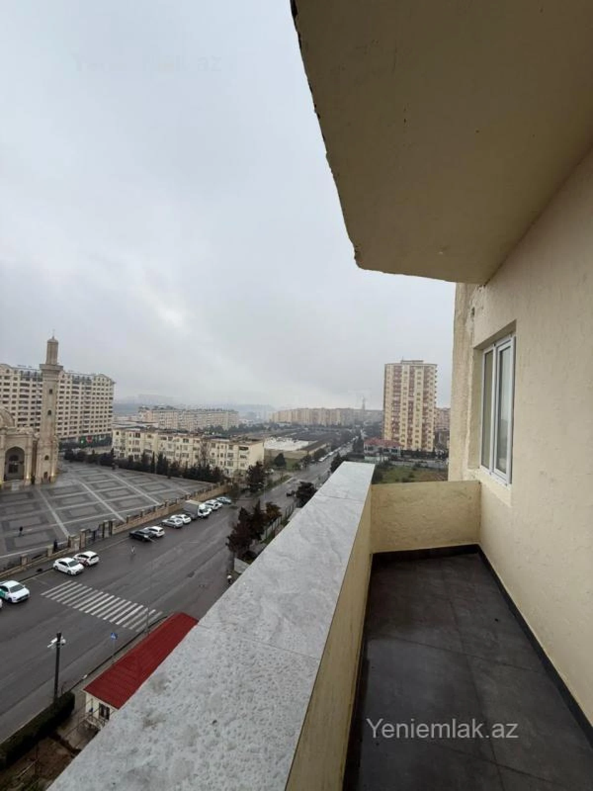 Satılır 2 otaqlı köhnə tikili 65 m²