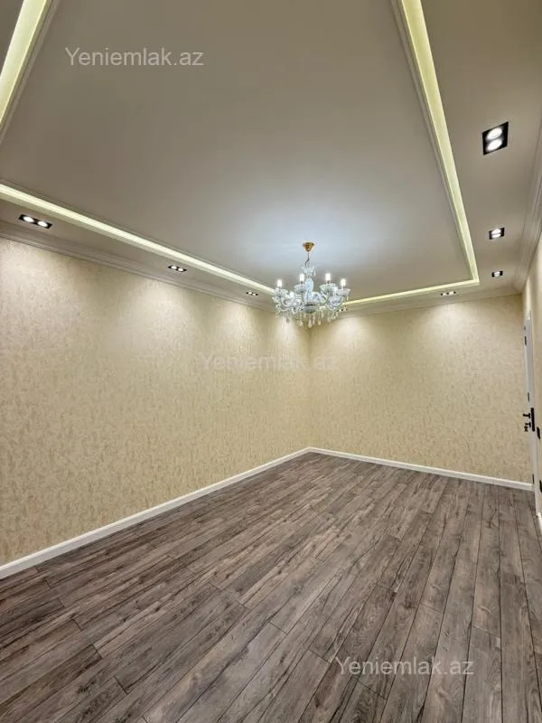 Satılır 2 otaqlı köhnə tikili 65 m²