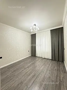 Satılır 2 otaqlı köhnə tikili 65 m²
