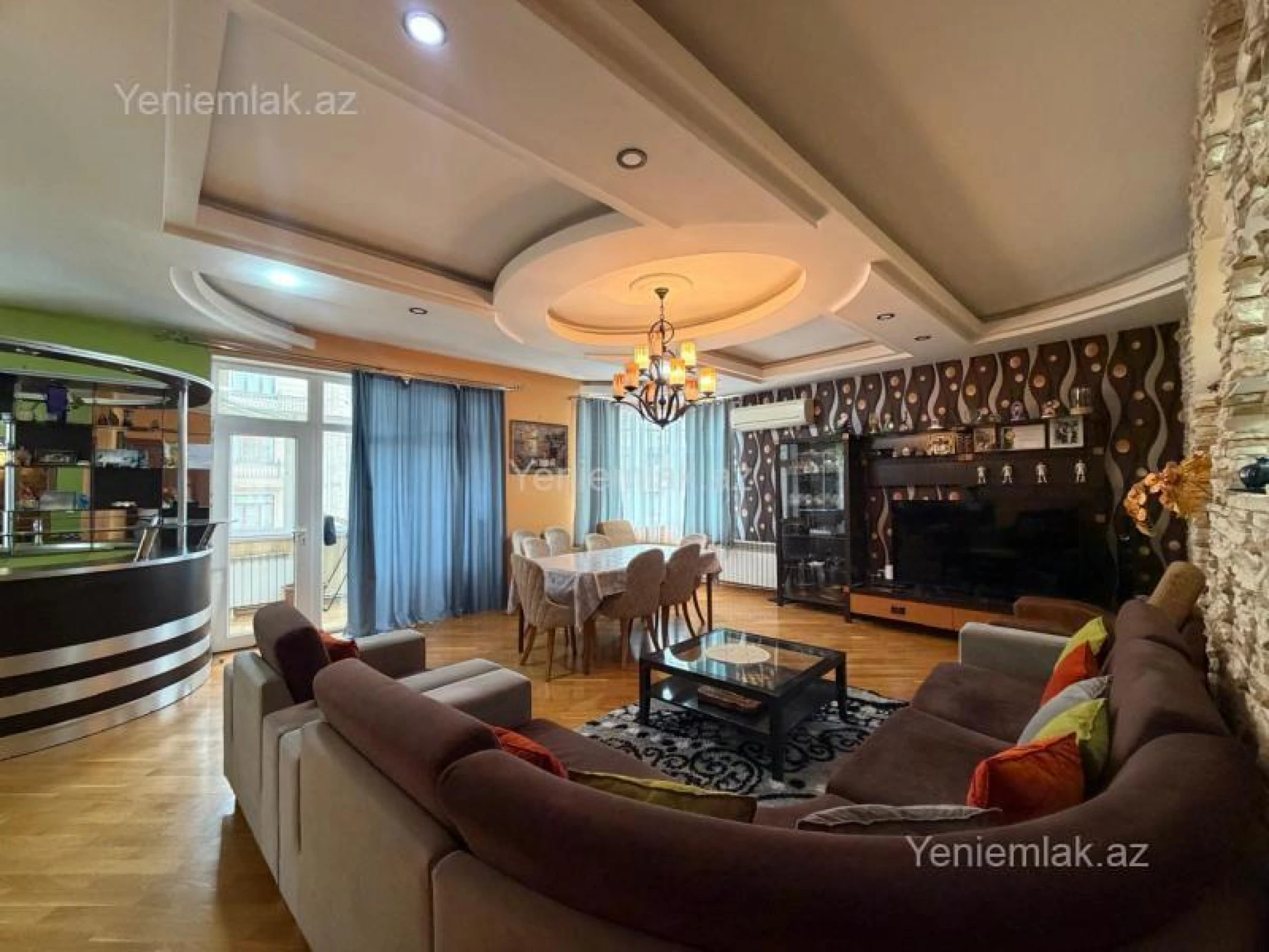 Satılır 4 otaqlı yeni tikili 191 m²