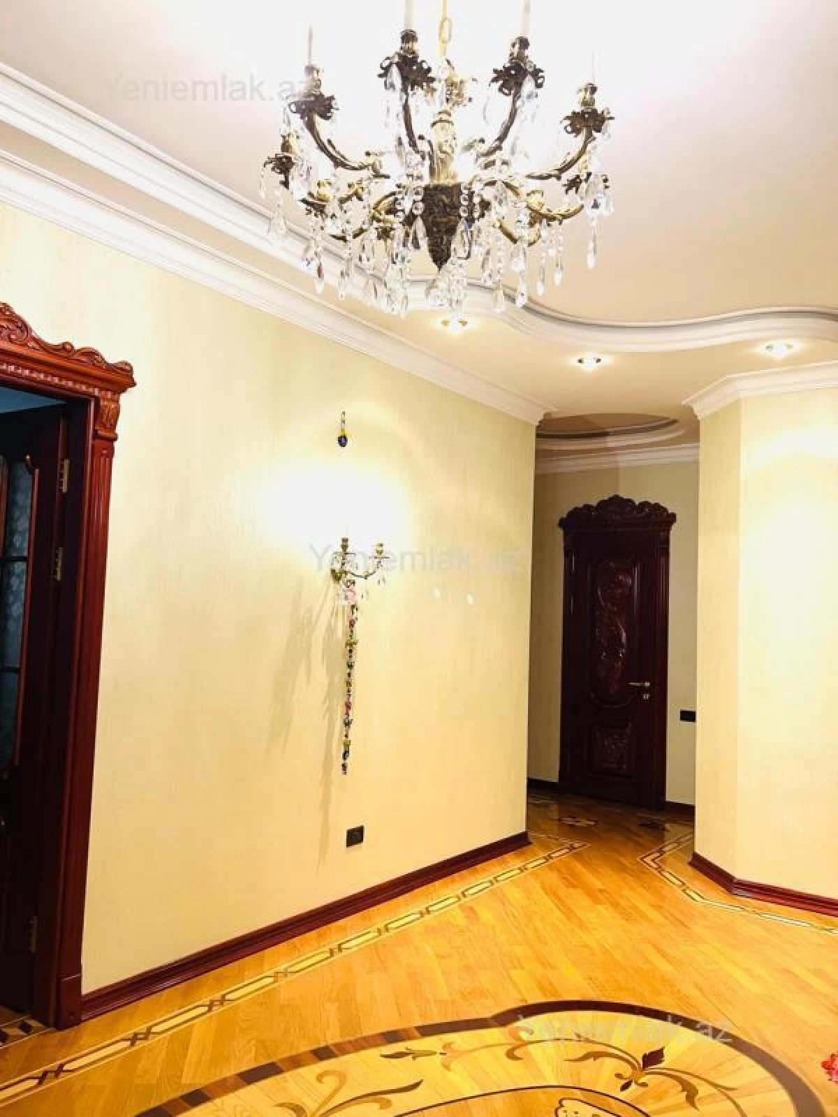 Satılır 4 otaqlı yeni tikili 153 m²