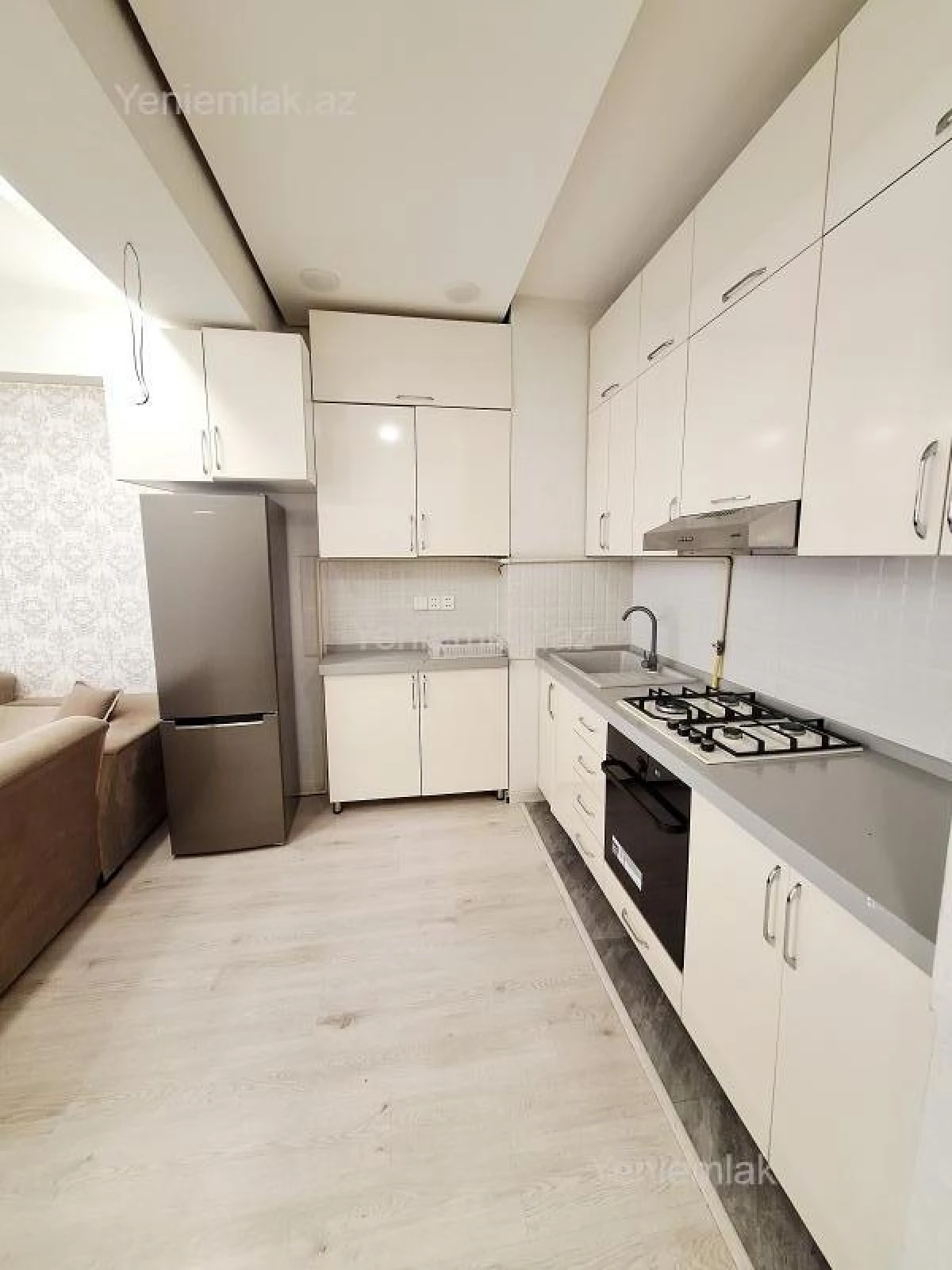 Satılır 2 otaqlı yeni tikili 50 m²