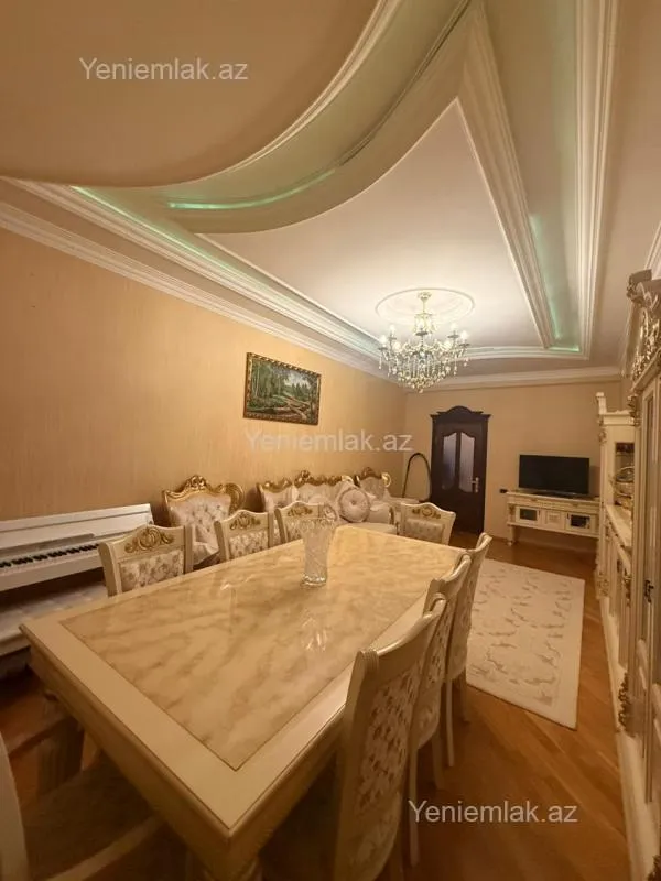 Satılır 3 otaqlı yeni tikili 118 m²