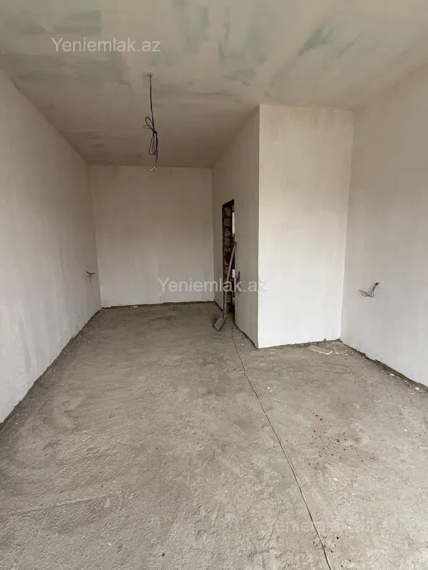 Satılır 5 otaqlı həyət evi 230 m²