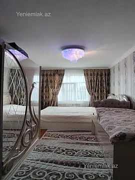 Satılır 2 otaqlı köhnə tikili 55 m²