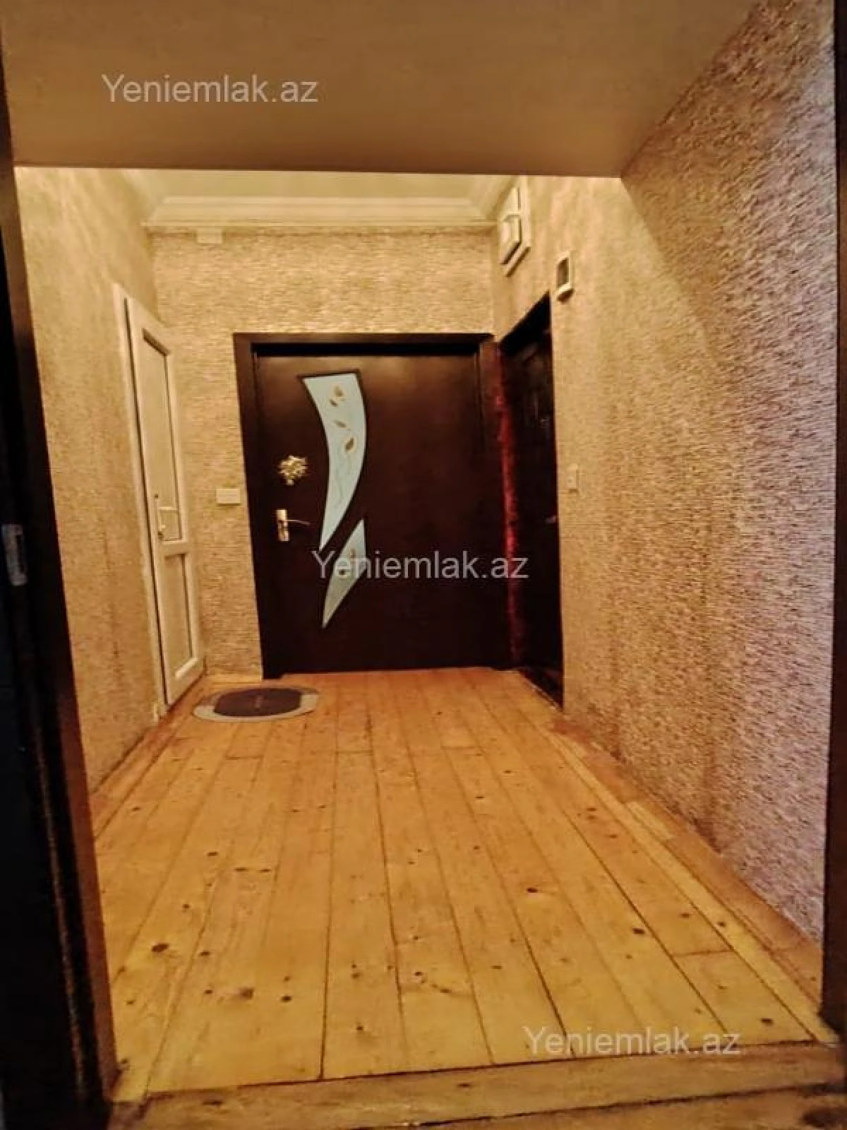 Satılır 2 otaqlı köhnə tikili 55 m²