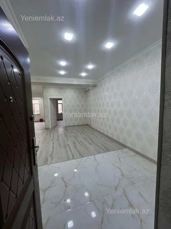 Satılır 2 otaqlı yeni tikili 60 m²