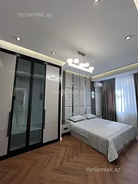 Satılır 3 otaqlı yeni tikili 140 m²